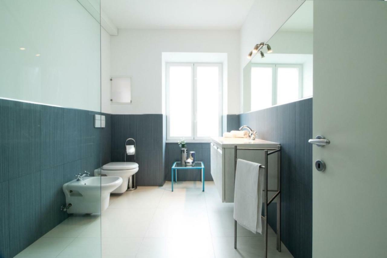 Casa Giulia: Beachfront Apartment with AC and Parking Sestri Levante Exterior photo